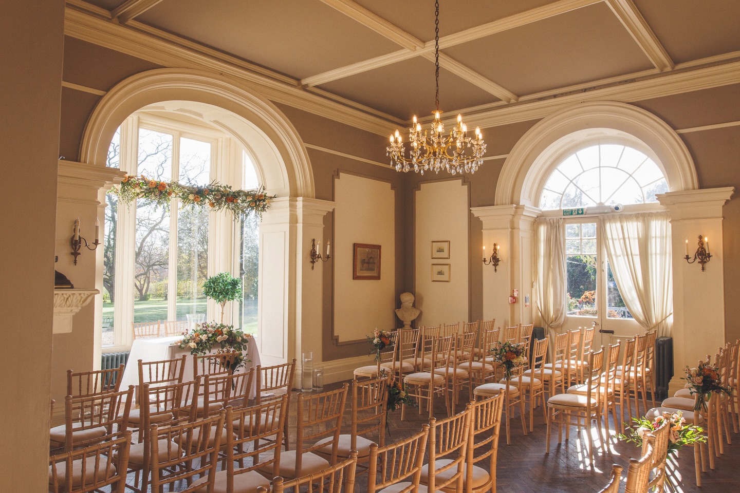 Indoor civil ceremony room
