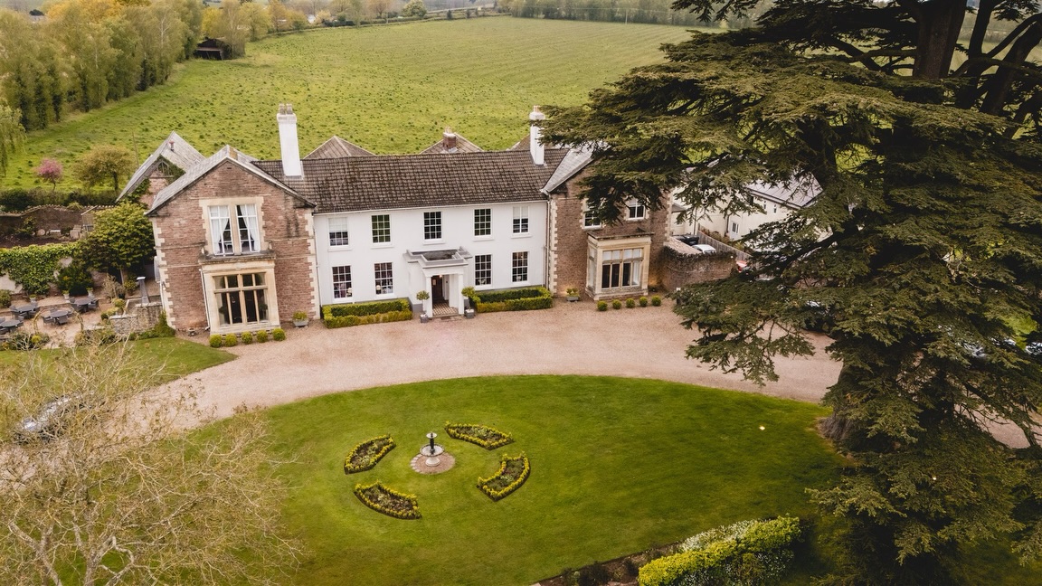 Aerial view of Glewstone Court estate